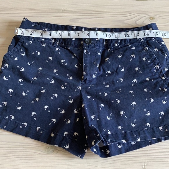 Banana Republic Shorts - Picture 7 of 7